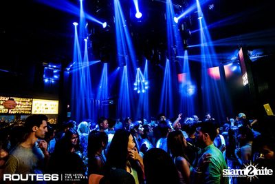 ปาร์ตี้คืนวันเสาร์ ที่ร้าน รูท ซิกตี้ซิก คลับ อาร์ซีเอ — photo 50