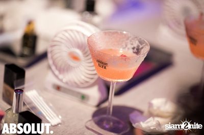 Cleo x Absolut pres. ‎La Femme Party‬ at Le Café des Stagiaires — photo 14
