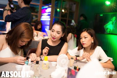 Cleo x Absolut pres. ‎La Femme Party‬ at Le Café des Stagiaires — photo 21