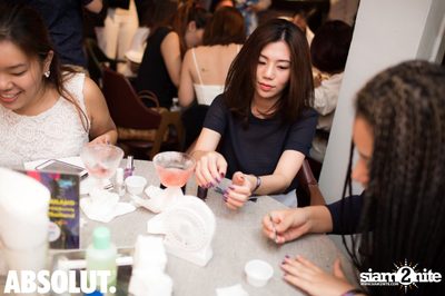 Cleo x Absolut pres. ‎La Femme Party‬ at Le Café des Stagiaires — photo 26