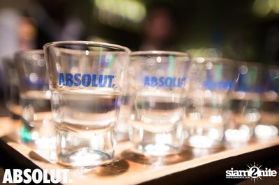 Cleo x Absolut pres. ‎La Femme Party‬ at Le Café des Stagiaires — photo 73
