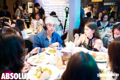 Cleo x Absolut pres. ‎La Femme Party‬ at Le Café des Stagiaires — photo 86