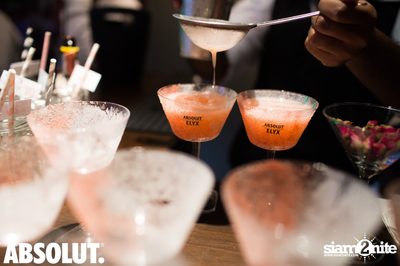 Cleo x Absolut pres. ‎La Femme Party‬ at Le Café des Stagiaires — photo 131