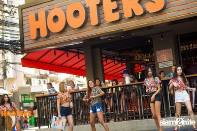 Charity Bike Wash at Hooters Nana, Sukhumvit Soi 4 — photo 25