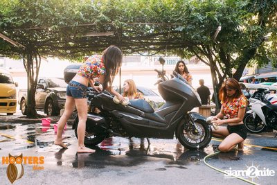 Charity Bike Wash at Hooters Nana, Sukhumvit Soi 4 — photo 48