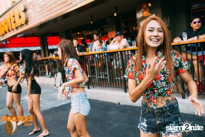 Charity Bike Wash at Hooters Nana, Sukhumvit Soi 4 — photo 74