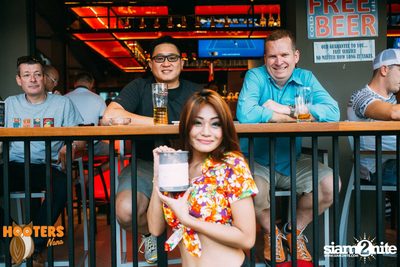 Charity Bike Wash at Hooters Nana, Sukhumvit Soi 4 — photo 91