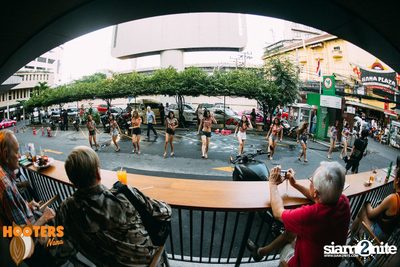 Charity Bike Wash at Hooters Nana, Sukhumvit Soi 4 — photo 101