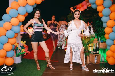 Saturday Night Pool Party at Cliff Seaview Restaurant — photo 60