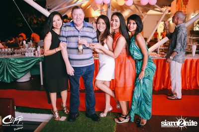 Saturday Night Pool Party at Cliff Seaview Restaurant — photo 80