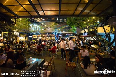 Seenspace Invasion ที่ร้าน Clouds, Fat'R Gut'z และ BREW Beers & Ciders — photo 3