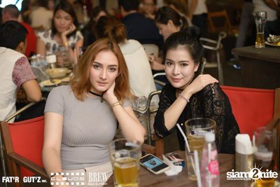 Seenspace Invasion ที่ร้าน Clouds, Fat'R Gut'z และ BREW Beers & Ciders — photo 11