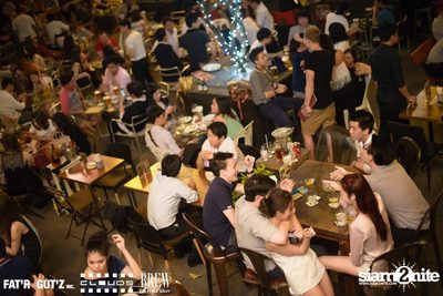 Seenspace Invasion ที่ร้าน Clouds, Fat'R Gut'z และ BREW Beers & Ciders — photo 31