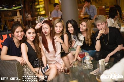 Seenspace Invasion ที่ร้าน Clouds, Fat'R Gut'z และ BREW Beers & Ciders — photo 36