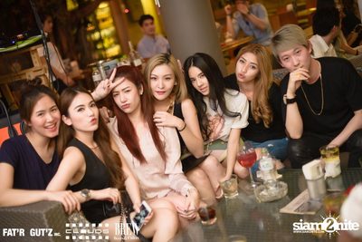 Seenspace Invasion ที่ร้าน Clouds, Fat'R Gut'z และ BREW Beers & Ciders — photo 37