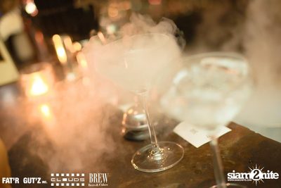 Seenspace Invasion ที่ร้าน Clouds, Fat'R Gut'z และ BREW Beers & Ciders — photo 51