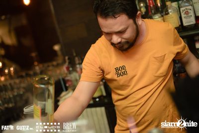 Seenspace Invasion ที่ร้าน Clouds, Fat'R Gut'z และ BREW Beers & Ciders — photo 53