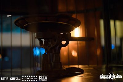 Seenspace Invasion ที่ร้าน Clouds, Fat'R Gut'z และ BREW Beers & Ciders — photo 54