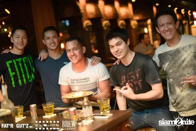 Seenspace Invasion ที่ร้าน Clouds, Fat'R Gut'z และ BREW Beers & Ciders — photo 67