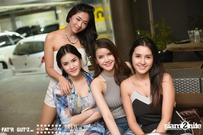 Seenspace Invasion ที่ร้าน Clouds, Fat'R Gut'z และ BREW Beers & Ciders — photo 73