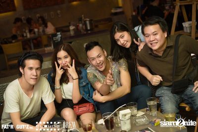 Seenspace Invasion ที่ร้าน Clouds, Fat'R Gut'z และ BREW Beers & Ciders — photo 75