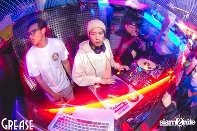 Friday Night at Grease Bangkok, Sukhumvit Soi 49 — photo 49