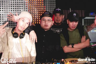 Friday Night at Grease Bangkok, Sukhumvit Soi 49 — photo 53