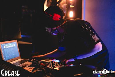Friday Night at Grease Bangkok, Sukhumvit Soi 49 — photo 58