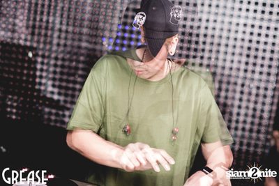 Friday Night at Grease Bangkok, Sukhumvit Soi 49 — photo 70