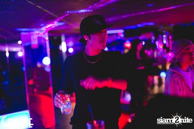 Friday Night at Grease Bangkok, Sukhumvit Soi 49 — photo 86