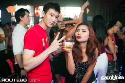 ปาร์ตี้คืนวันศุกร์ ที่ร้าน รูท ซิกตี้ซิกคลับ อาร์ซีเอ — photo 3