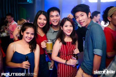 ปาร์ตี้คืนวันศุกร์ ที่ร้าน รูท ซิกตี้ซิกคลับ อาร์ซีเอ — photo 8