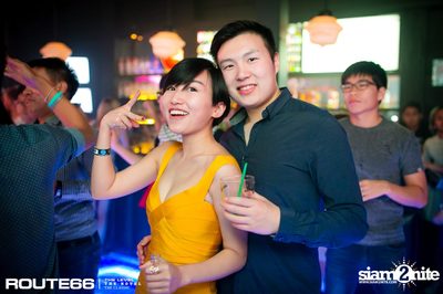 ปาร์ตี้คืนวันศุกร์ ที่ร้าน รูท ซิกตี้ซิกคลับ อาร์ซีเอ — photo 12