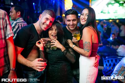 ปาร์ตี้คืนวันศุกร์ ที่ร้าน รูท ซิกตี้ซิกคลับ อาร์ซีเอ — photo 22