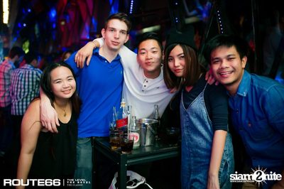 ปาร์ตี้คืนวันศุกร์ ที่ร้าน รูท ซิกตี้ซิกคลับ อาร์ซีเอ — photo 29