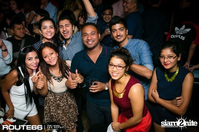 ปาร์ตี้คืนวันศุกร์ ที่ร้าน รูท ซิกตี้ซิกคลับ อาร์ซีเอ — photo 43