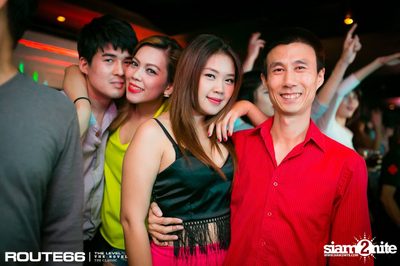ปาร์ตี้คืนวันศุกร์ ที่ร้าน รูท ซิกตี้ซิกคลับ อาร์ซีเอ — photo 58