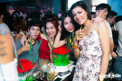 ปาร์ตี้คืนวันศุกร์ ที่ร้าน รูท ซิกตี้ซิกคลับ อาร์ซีเอ — photo 66