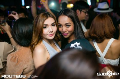 ปาร์ตี้คืนวันศุกร์ ที่ร้าน รูท ซิกตี้ซิกคลับ อาร์ซีเอ — photo 67
