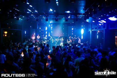 ปาร์ตี้คืนวันศุกร์ ที่ร้าน รูท ซิกตี้ซิกคลับ อาร์ซีเอ — photo 104