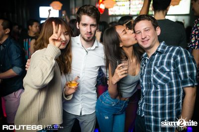 ปาร์ตี้คืนวันศุกร์ ที่ร้าน รูท ซิกตี้ซิกคลับ อาร์ซีเอ — photo 114