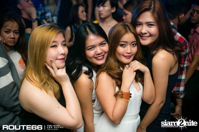 ปาร์ตี้คืนวันศุกร์ ที่ร้าน รูท ซิกตี้ซิกคลับ อาร์ซีเอ — photo 134