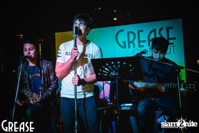 Saturday Night at Grease Bangkok, Sukhumvit Soi 49 — photo 1