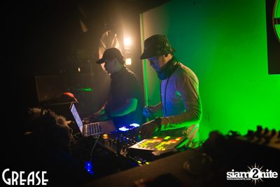Saturday Night at Grease Bangkok, Sukhumvit Soi 49 — photo 18