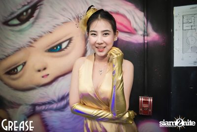 Saturday Night at Grease Bangkok, Sukhumvit Soi 49 — photo 22