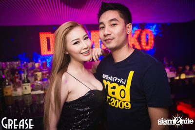 Saturday Night at Grease Bangkok, Sukhumvit Soi 49 — photo 63