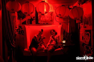 Dragsweet 2016 : Bitch We're Madonna at Tapas Silom — photo 8