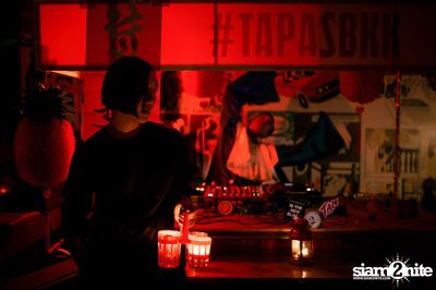Dragsweet 2016 : Bitch We're Madonna at Tapas Silom — photo 9