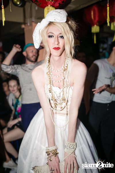 Dragsweet 2016 : Bitch We're Madonna at Tapas Silom — photo 23