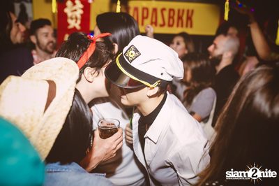 Dragsweet 2016 : Bitch We're Madonna at Tapas Silom — photo 44